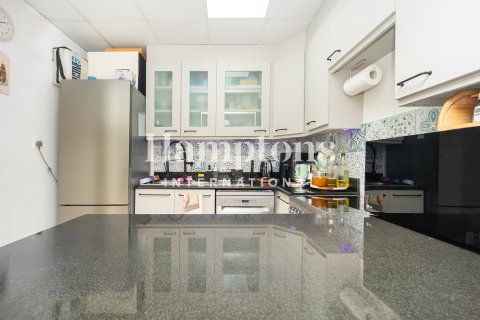 Apartment in Jumeirah Beach Residence, Dubai 2 bedrooms, 131.73645400 sq.m. № 94347 - photo 27