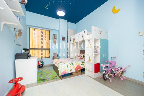 Apartment in Jumeirah Beach Residence, Dubai 2 bedrooms, 131.73645400 sq.m. № 94347 - photo 4