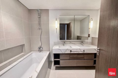 Apartment in Dubai 2 bedrooms, 101.6 sq.m. № 50098 - photo 6