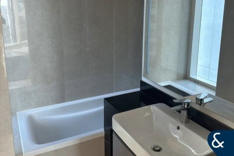 Apartment in Jumeirah Lake Towers, Dubai 1 bedroom, 80 sq.m. № 98886 - photo 12