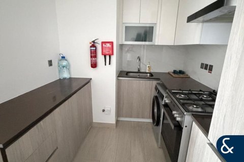 Apartment in Jumeirah Lake Towers, Dubai 1 bedroom, 80 sq.m. № 98886 - photo 8