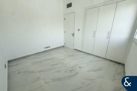 Снять в аренду виллу в The Springs, Дубай: 3 спальни, 210м², № 98874 - фото 9