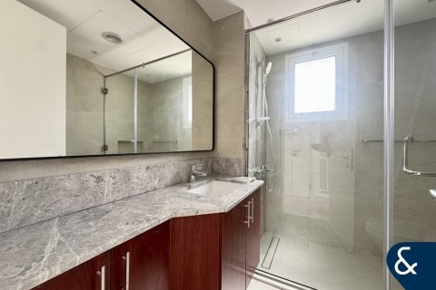 Снять в аренду виллу в The Springs, Дубай: 3 спальни, 210м², № 98874 - фото 7