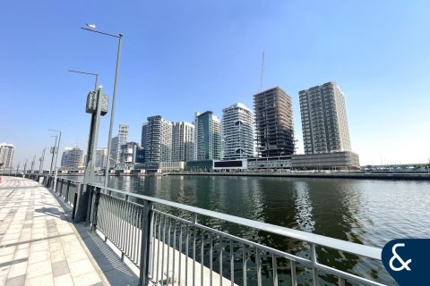 Apartment in The Pad, Business Bay, Dubai 1 bedroom, 60 sq.m. № 98897 - photo 13