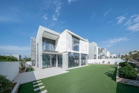 Снять в аренду виллу в Al Furjan, Дубай: 4 спальни, 567м², № 22280 - фото 15