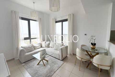 Apartment in Town Square, Dubai 3 bedrooms, 131 sq.m. № 45656 - photo 2