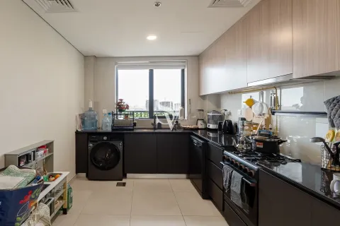 Apartment in Dubai Land, Dubai 1 bedroom, 95 sq.m. № 111023 - photo 14