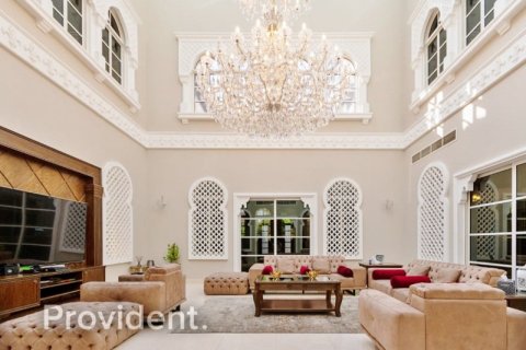 Villa en The Villa, Dubai, 6 dormitorios, № 2197 - foto 30