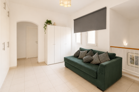 Villa in Meadows, Dubai 5 bedrooms, 354.91 sq.m. № 142253 - photo 9