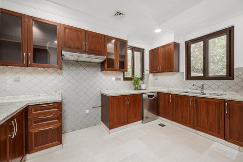 Villa en Aseel, Arabian Ranches, Dubai, 4 dormitorios, 488.28 m², № 142252 - foto 10