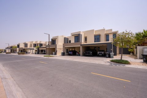 Villa in Maple 1, Dubai Hills Estate, Dubai 4 bedrooms, 228.73 sq.m. № 142256 - photo 20