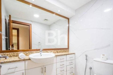 Снять в аренду квартиру в Дубай Марине, Дубай: 2 спальни, 144м², № 21749 - фото 11