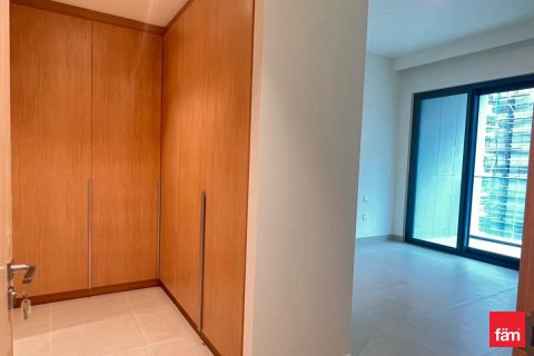 Apartment in Mina Rashid, Dubai 2 bedrooms, 107.5 sq.m. № 97645 - photo 13
