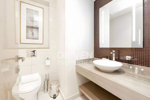 Снять в аренду квартиру в DAMAC Towers by Paramount, Бизнес-Бэй, Дубай: 1 спальня, 88м², № 20827 - фото 7