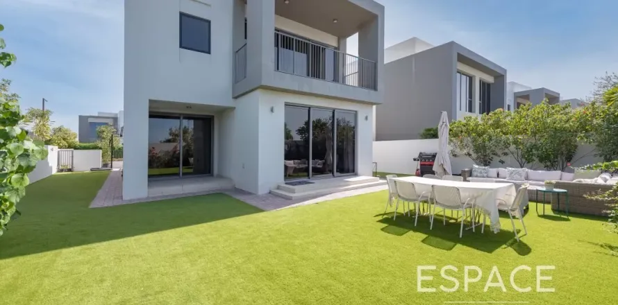Villa à Dubai Hills Estate, Dubai, 3 chambres, 288 m², № 61640