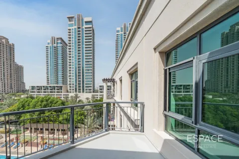 Appartement à The Views, Dubai, 2 chambres, 140 m², № 61642 - photo 17