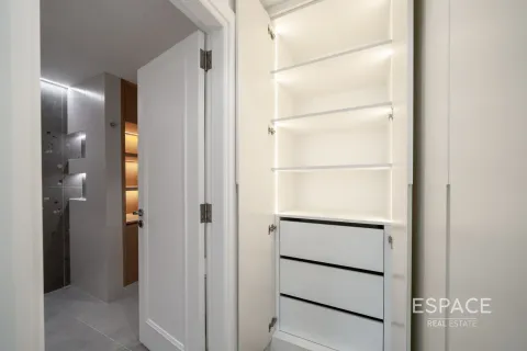 Appartement à The Views, Dubai, 2 chambres, 140 m², № 61642 - photo 12