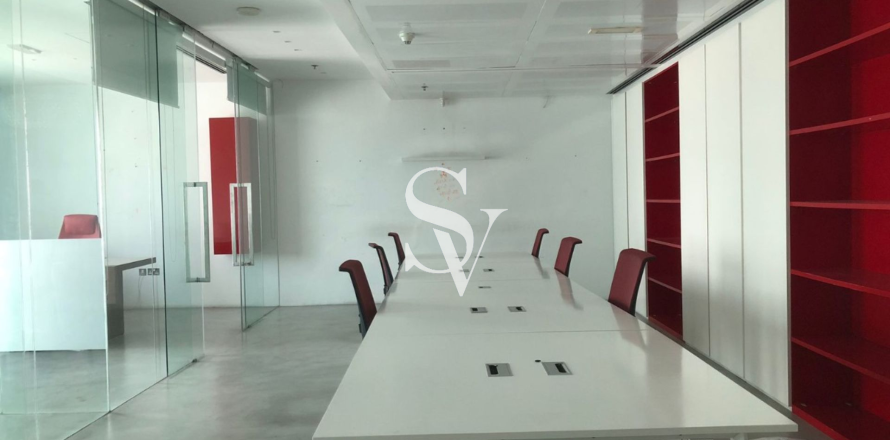 Bureau à Lake Almas West, Jumeirah Lake Towers, Dubai, 108 m², № 68608