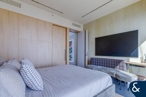 Снять в аренду квартиру в Даунтаун Дубай (Даунтаун Бурдж Дубай), Дубай: 4 спальни, 242м², № 79058 - фото 14