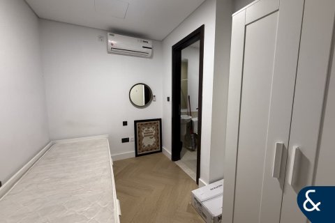 Снять в аренду виллу в Dubai Land, Дубай: 2 спальни, 173м², № 79054 - фото 2