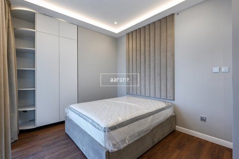 Apartment in Jumeirah Lake Towers, Dubai 2 bedrooms, 82.5 sq.m. № 17261 - photo 7