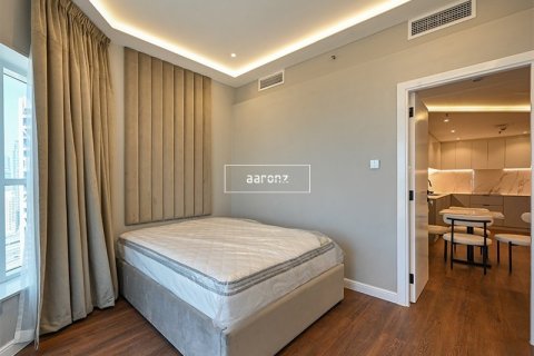 Apartment in Jumeirah Lake Towers, Dubai 2 bedrooms, 82.5 sq.m. № 17261 - photo 6