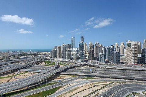 Apartment in Jumeirah Lake Towers, Dubai 2 bedrooms, 82.5 sq.m. № 17261 - photo 11