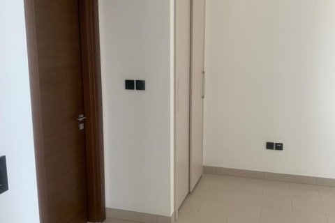 Appartement à Dubai, 2 chambres, 74 m², № 30982 - photo 2