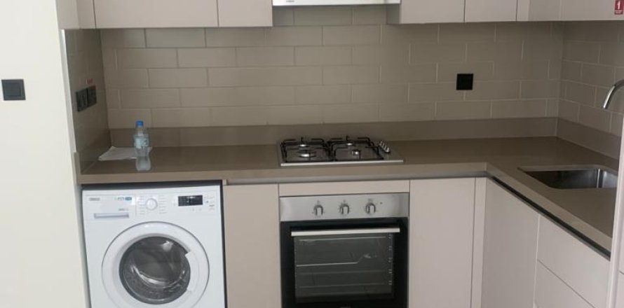 Appartement à Dubai, 2 chambres, 74 m², № 30982