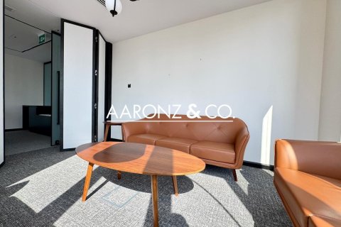 Office in Dubai Marina, Dubai 344 sq.m. № 85173 - photo 11