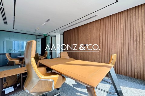 Office in Dubai Marina, Dubai 344 sq.m. № 85173 - photo 10