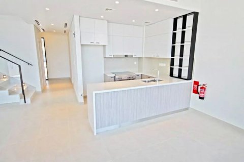 Villa in Club Villas at Dubai Hills, Dubai Hills Estate, Dubai 3 bedrooms, 272 sq.m. № 61349 - photo 2