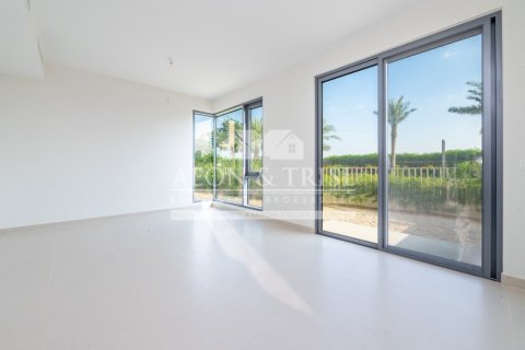 Villa in Maple at Dubai Hills Estate, Dubai Hills Estate, Dubai 4 bedrooms, 304 sq.m. № 61351 - photo 2