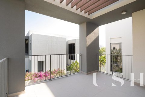 Снять в аренду виллу в Sidra Villas, Дубай Хилс Эстейт, Дубай: 4 спальни, 452м², № 39032 - фото 28