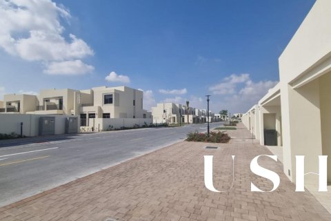 Townhouse in Town Square, Dubai 4 bedrooms, 426 sq.m. № 39036 - photo 19