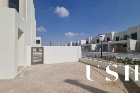 Townhouse in Town Square, Dubai 4 bedrooms, 426 sq.m. № 39036 - photo 25