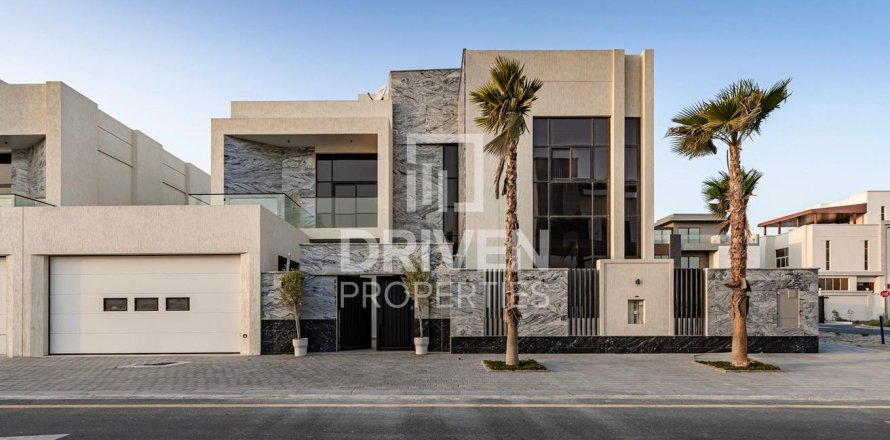 Villa in Nad Al Sheba 1, Nadd Al Sheba, Dubai 5 bedrooms, 471 sq.m. № 19414