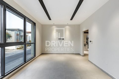 Villa in Nad Al Sheba 1, Nadd Al Sheba, Dubai 5 bedrooms, 471 sq.m. № 19414 - photo 12