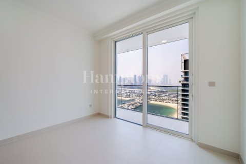 Apartment in Dubai Harbour, Dubai 3 bedrooms, 177.72343900 sq.m. № 63947 - photo 2