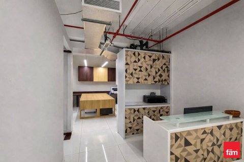 Bureau à Dubai, 69.8 m², № 99431 - photo 5