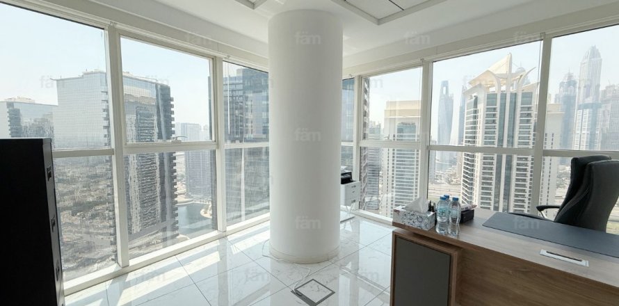 Office in Dubai 819.3 sq.m. № 60266