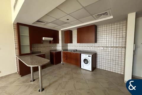 Купить квартиру в Motor City, Дубай: 1 спальня, 145м², № 98243 - фото 3