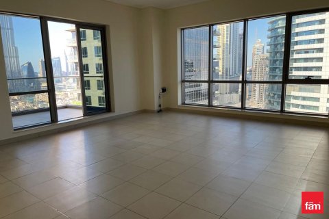 Снять в аренду квартиру в Даунтаун Дубай (Даунтаун Бурдж Дубай), Дубай: 2 спальни, 134.7м², № 90671 - фото 2