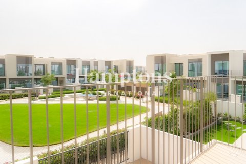 Снять в аренду таунхаус в Al Manara, Jumeirah Village Triangle, Дубай: 3 спальни, 174.75054300м², № 111220 - фото 14