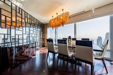 Appartement à Burj Khalifa, Dubai, 2 chambres, 177.35182700 m², № 111225 - photo 13