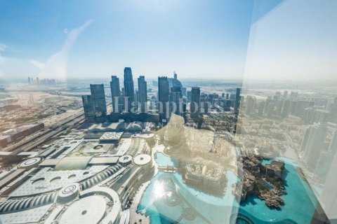 Appartement à Burj Khalifa, Dubai, 2 chambres, 177.35182700 m², № 111225 - photo 19