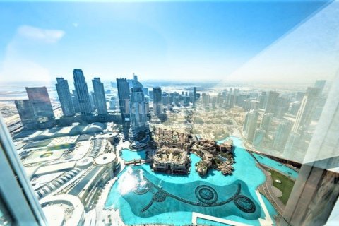 Appartement à Burj Khalifa, Dubai, 2 chambres, 177.35182700 m², № 111225 - photo 12
