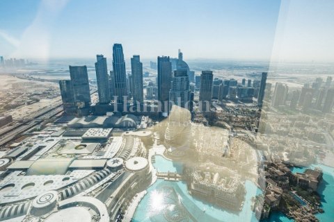 Appartement à Burj Khalifa, Dubai, 2 chambres, 177.35182700 m², № 111225 - photo 23