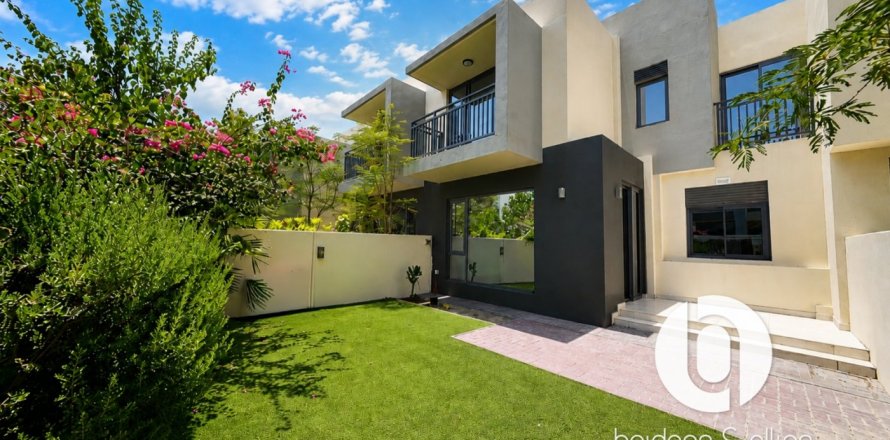 Villa en Dubai Hills Estate, Dubai, 3 dormitorios, 209 m², № 111226