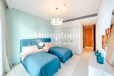 Apartment in Jumeirah Beach Residence, Dubai 3 bedrooms, 180.13891700 sq.m. № 111221 - photo 8